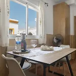 Frank - Solo Familias Apartamento