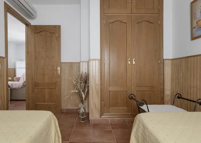 Frank - Solo Familias Apartamento