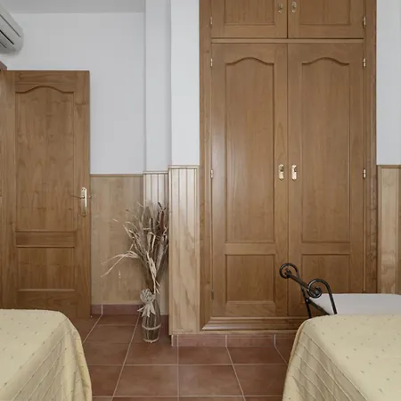 Frank - Solo Familias Apartamento